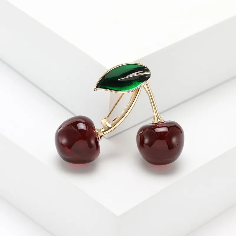 Sweet Simple Style Fruit Alloy Women's Brooches