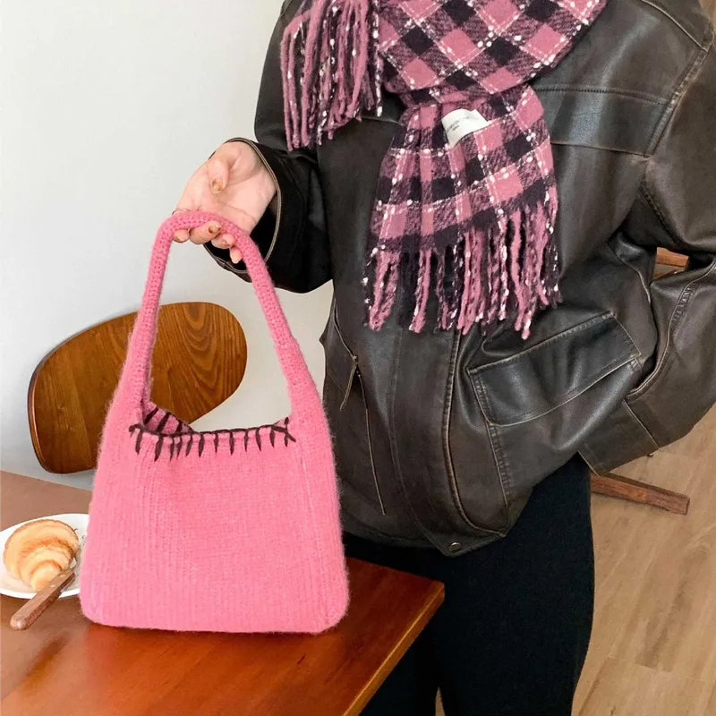 Women's Knit Solid Color Vintage Style Classic Style Square Open Handbag