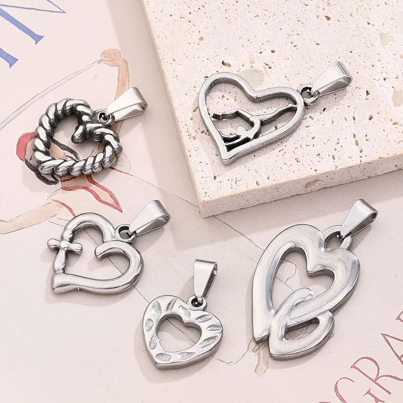 1 Pc/Package 19x18mm 20x19mm 30x21mm 7x3mm 304 Stainless Steel Cross Heart Shape Spiral Stripe Polished Pendant