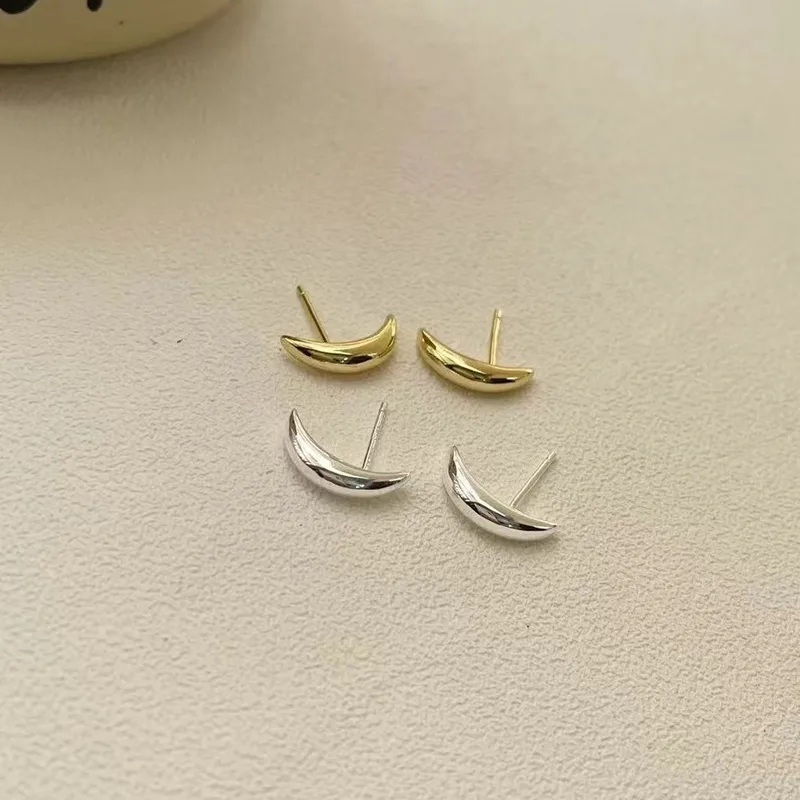 1 Pair 925 Sterling Silver Moon Ear Studs