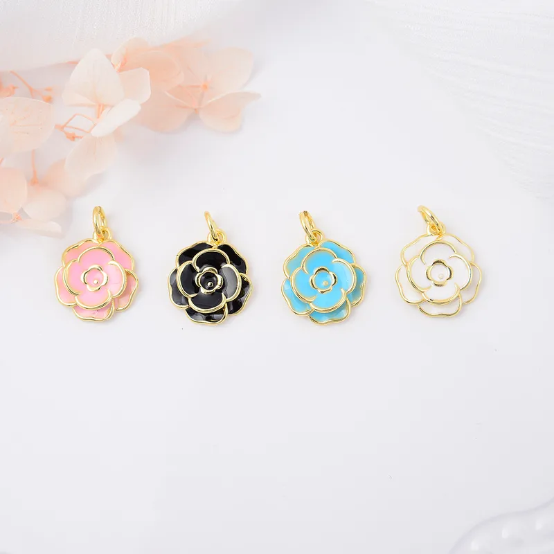 Copper Plating 18K Color-Retaining Glossy Dripping Rose Pendant Necklace