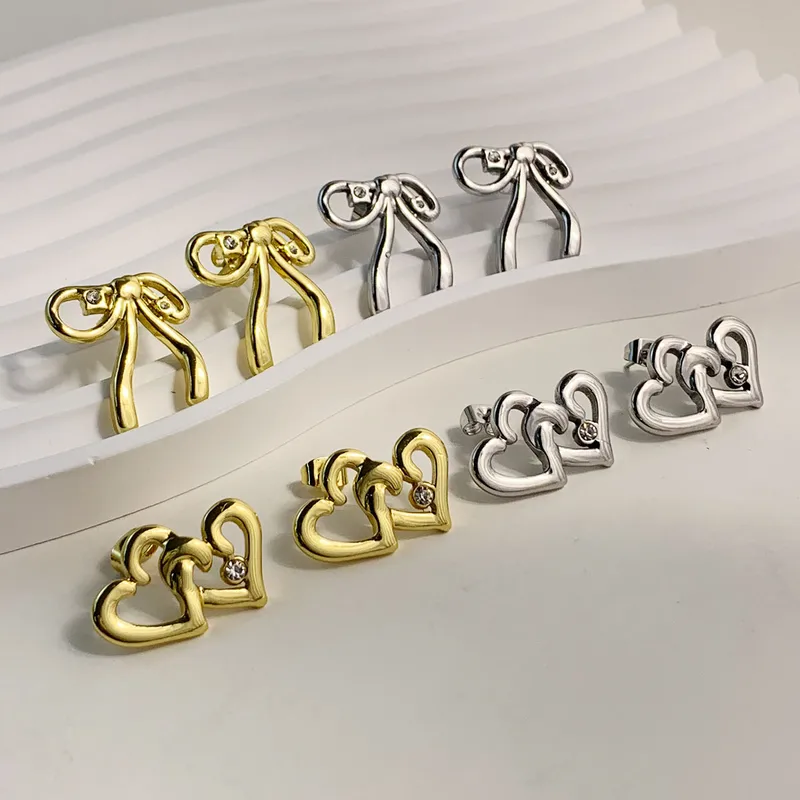 1 Pair Simple Style Heart Shape Bow Knot 316 Stainless Steel  18K Gold Plated Ear Studs