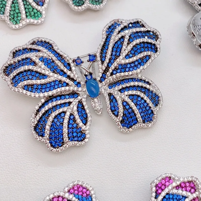 Casual Elegant Lady Butterfly Copper Plating Butterfly Unisex Brooches