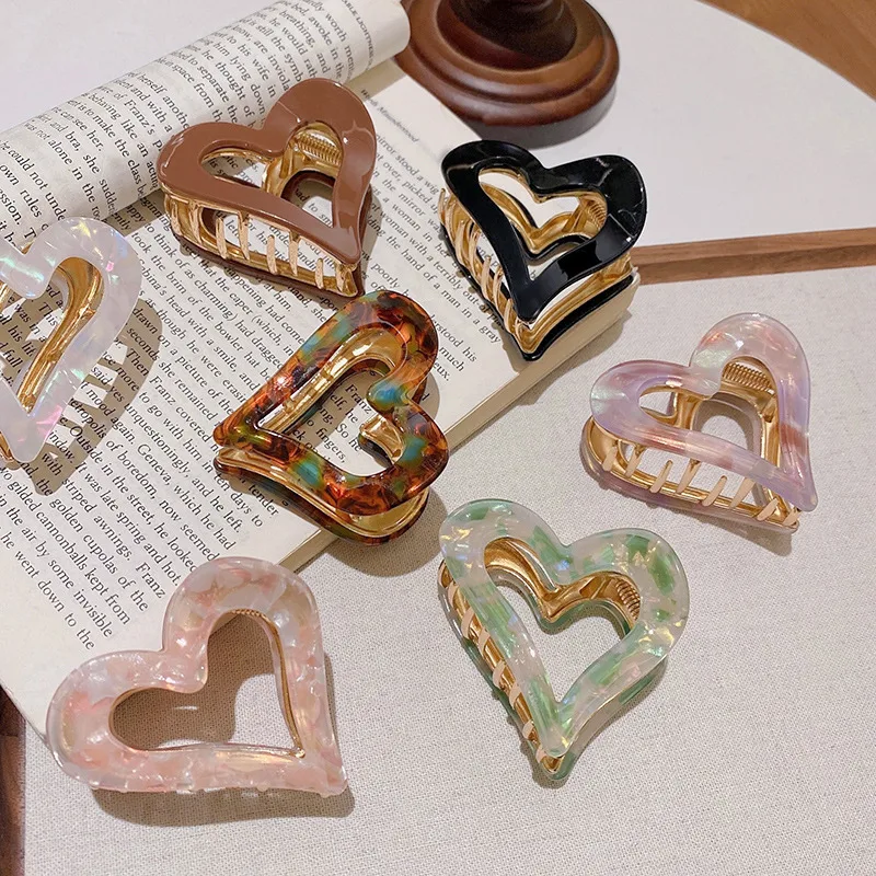 Women's Simple Style Heart Shape Alloy Resin Hollow Out Hair Claws