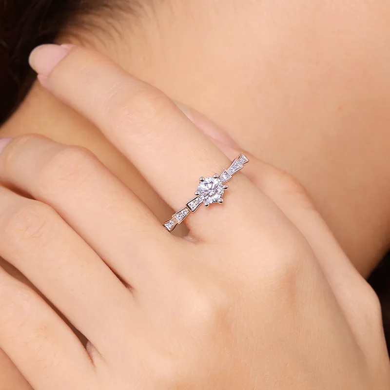 1.0ct 925 Sterling Silver Moissanite Round Rings