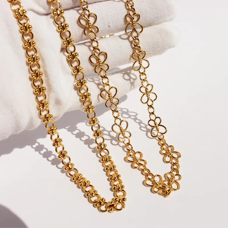 Wholesale Simple Style Heart Shape Butterfly Brass Plating 18K Gold Plated Necklace