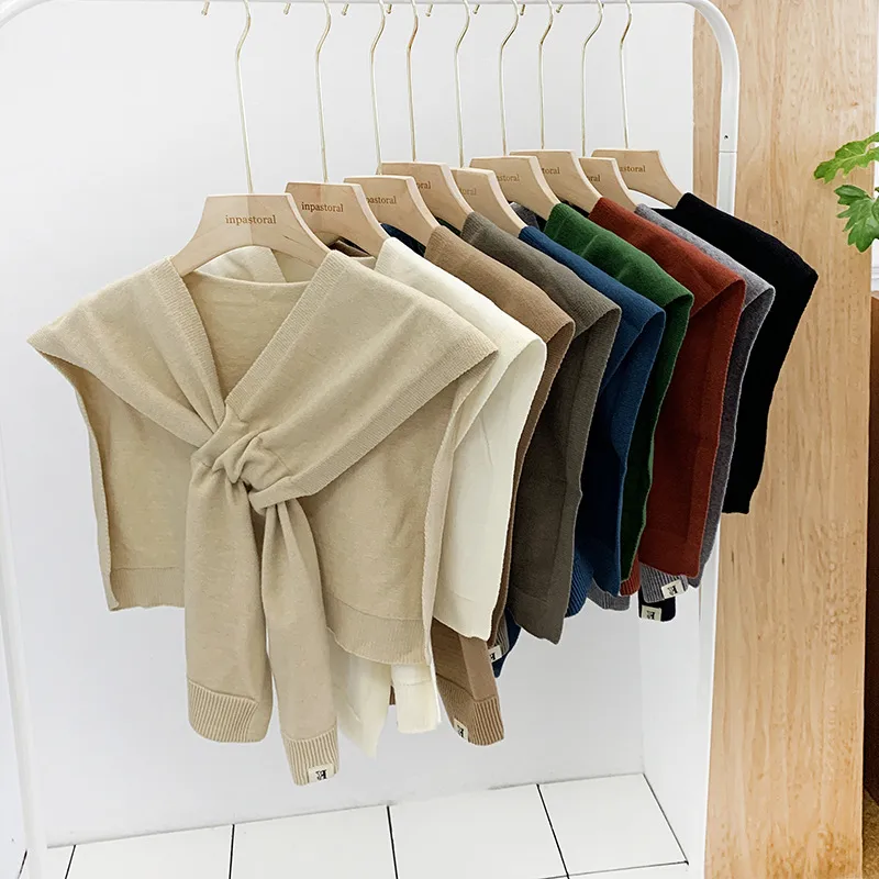 Unisex Casual Sweet Solid Color Knit Shawl