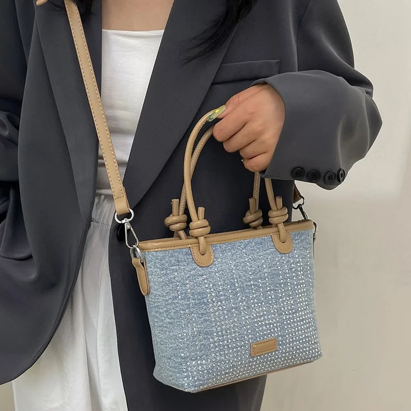 Women's Medium Denim Solid Color Classic Style Streetwear Rhinestone Bucket Zipper Crossbody Bag