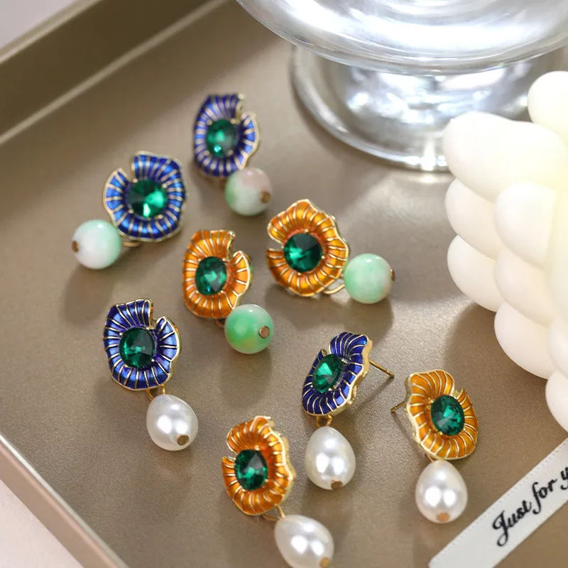 1 Pair Retro Streetwear Flower Enamel Alloy Drop Earrings