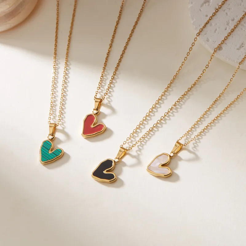 Simple Style Heart Shape 304 Stainless Steel Plating Acrylic Women's Pendant Necklace