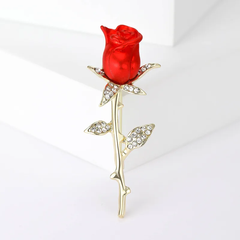 Elegant Romantic Rose Alloy Women's Brooches