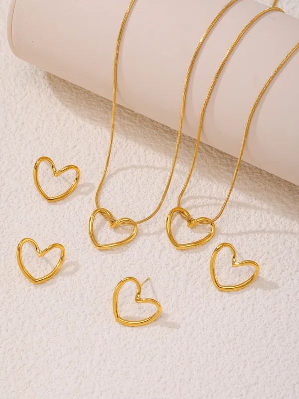 IG Style Heart Shape 304 Stainless Steel Hollow Out 18K Gold Plated Women's Earrings Necklace