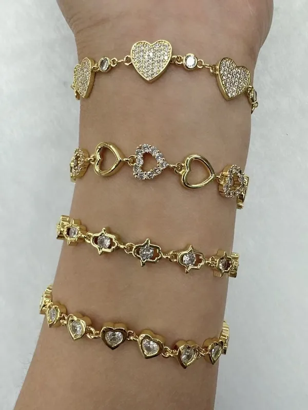 Casual Simple Style Palm Heart Shape Copper Polishing Plating Zircon 18K Gold Plated Women's Bracelets