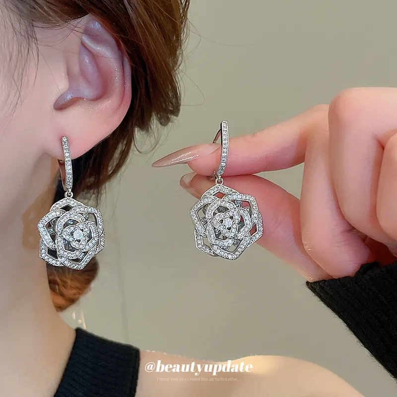1 Pair Elegant Glam Flower Copper Drop Earrings