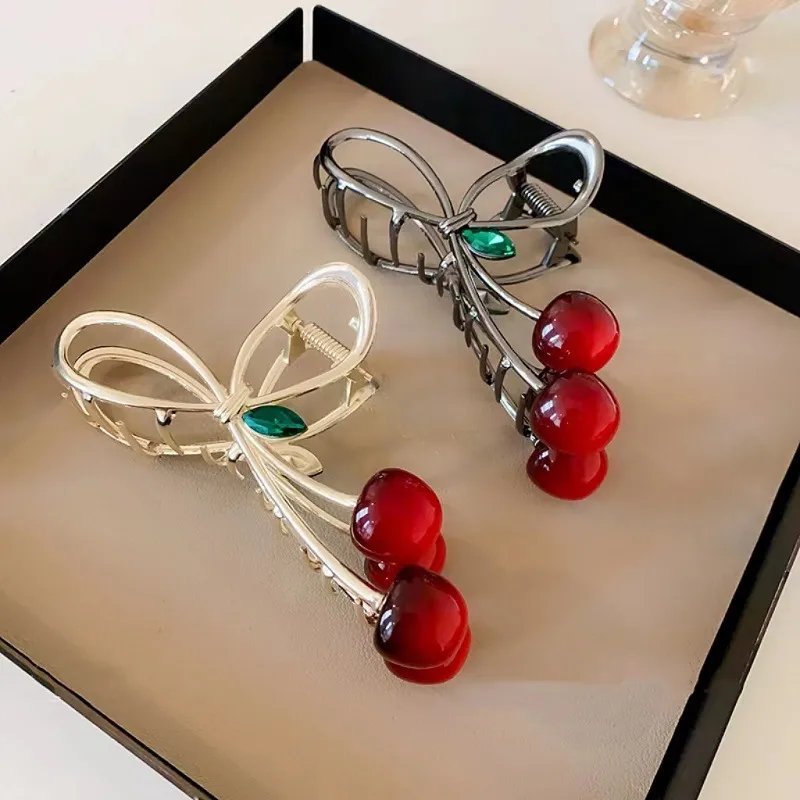 Vacation Simple Style Women's Cherry Alloy Plating Hair Claws