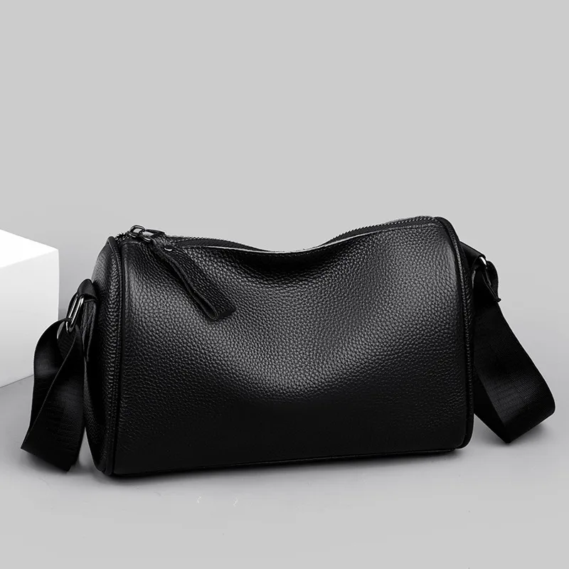 Men's Leather Solid Color Classic Style Sewing Thread Square Zipper Crossbody Bag