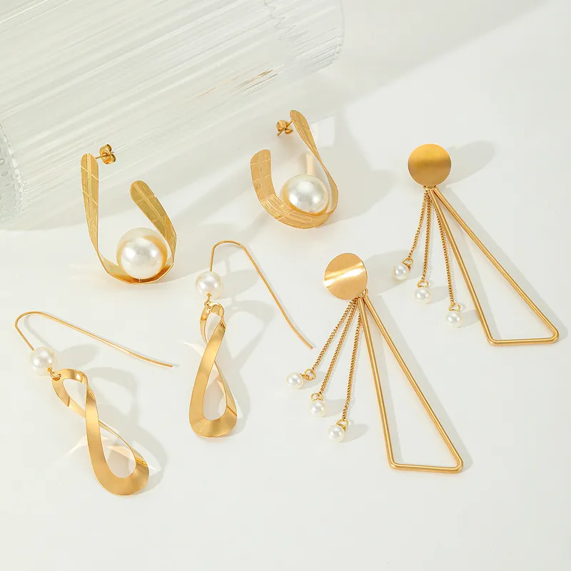 1 Pair Casual Elegant Artistic Irregular Geometric Plating Inlay 304 Stainless Steel Imitation Pearl 18K Gold Plated Drop Earrings Ear Studs