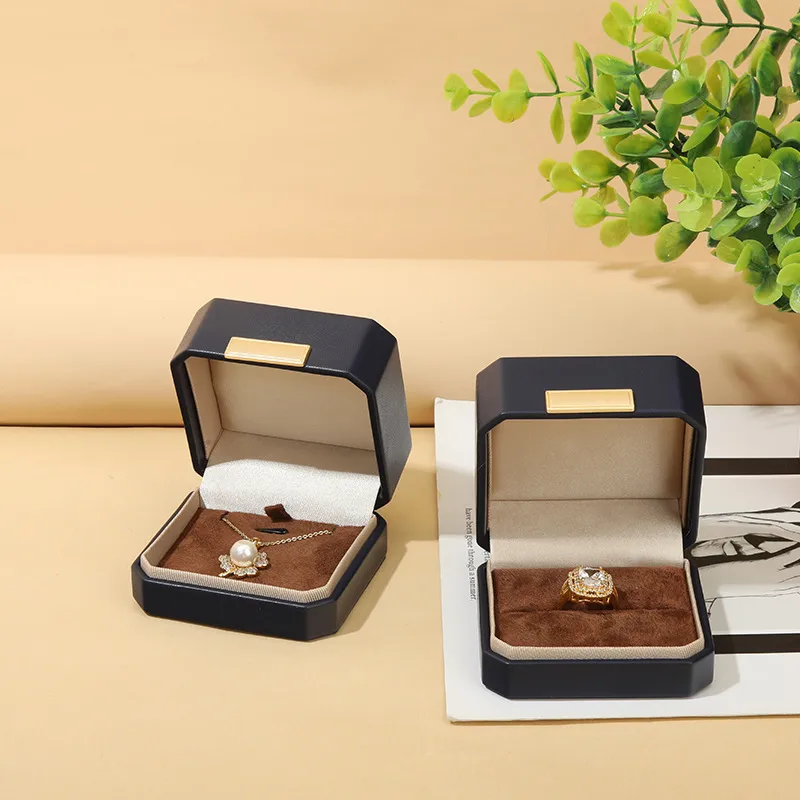 Luxurious Solid Color Pu Leather Jewelry Boxes