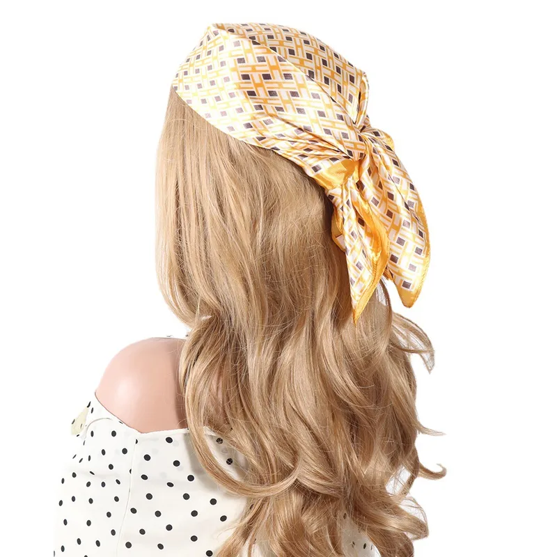 Women's Retro Letter Polyester Silk Scarf