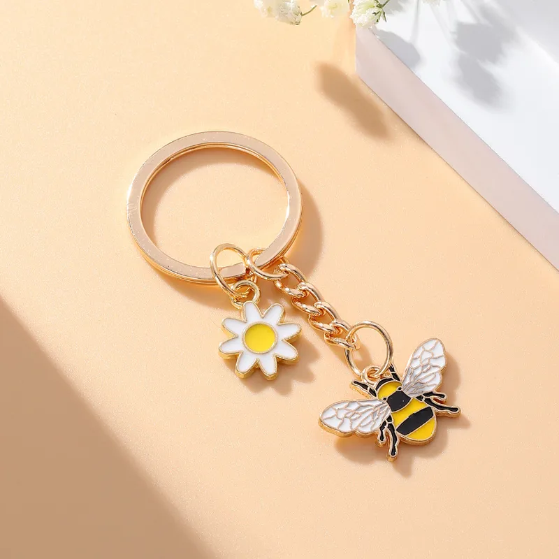 Cute Flower Bee Alloy Women's Keychain