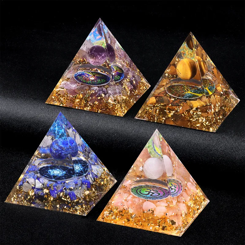 Retro Classic Style Pyramid Resin Epoxy Gravel Crystal Pyramid Decoration Artificial Decorations
