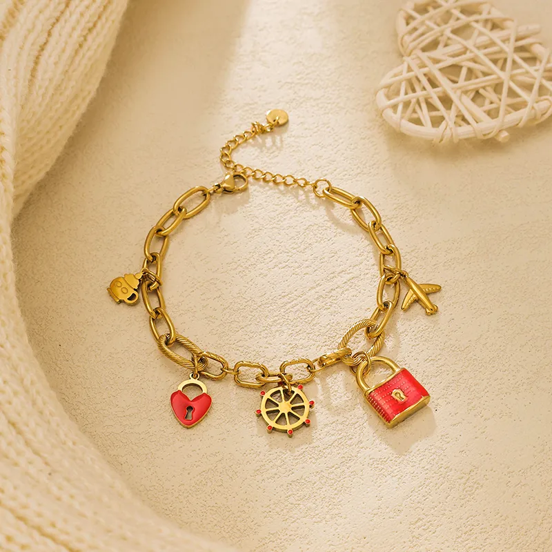 Sweet Heart Shape Lock 304 Stainless Steel 14K Gold Plated Bracelets In Bulk