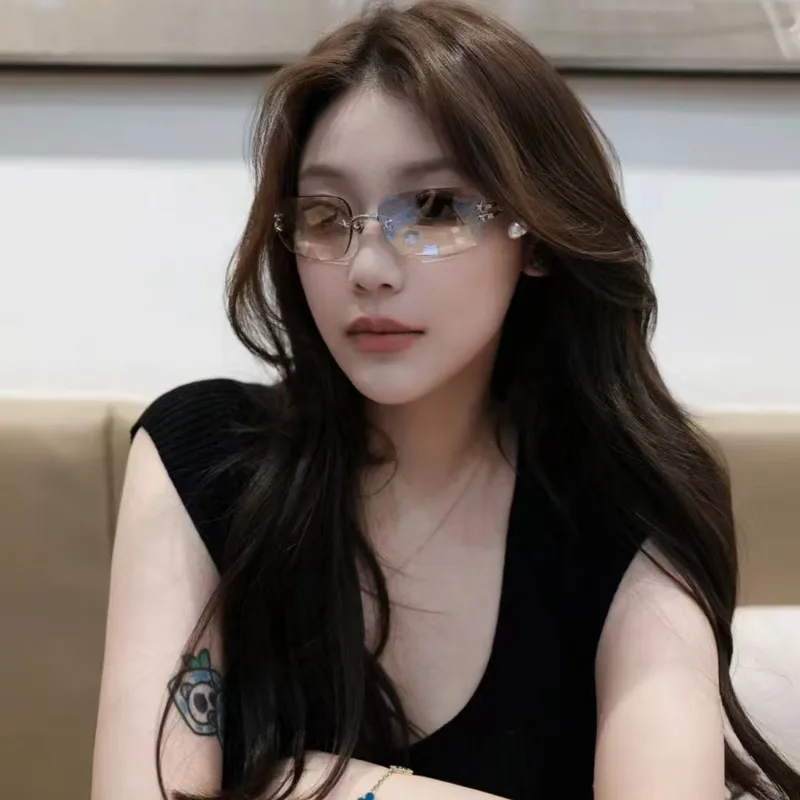 Elegant Basic Solid Color Pc Square Frameless Glasses
