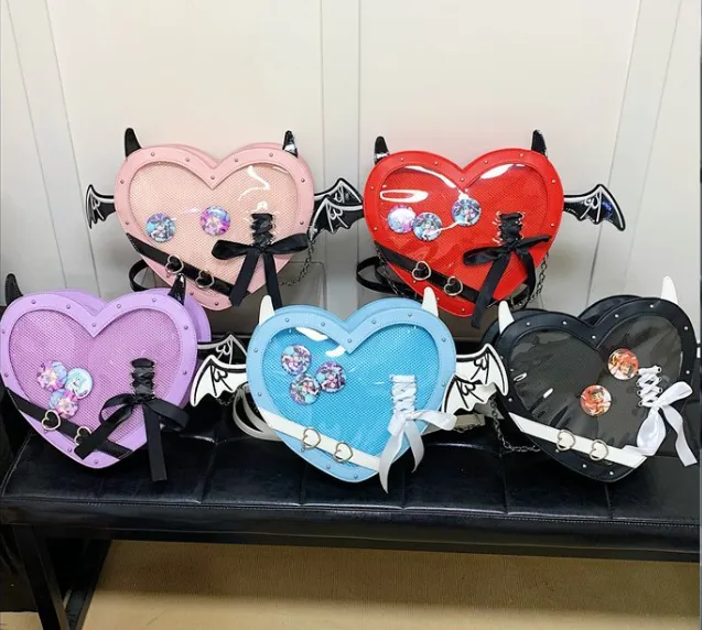 Women's PU Heart Shape Bow Knot Streetwear Sewing Thread Heart-shaped Zipper Shoulder Bag
