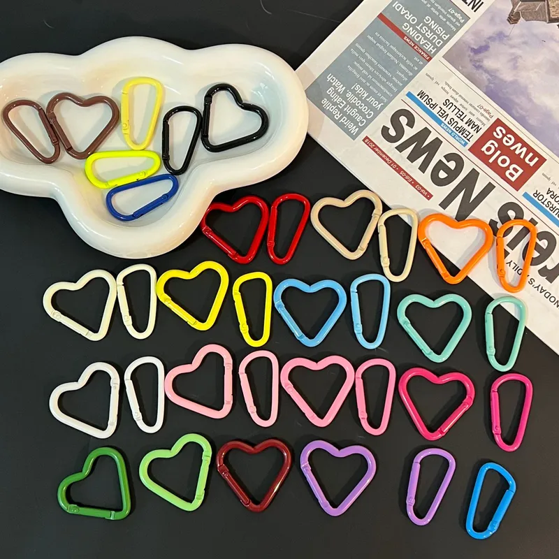New Color Paint Love Heart-shaped Aluminum Alloy Mountaineering Buckle Hanging Buckle DIY Jewelry Women's Miu Bag Pendant Keychain