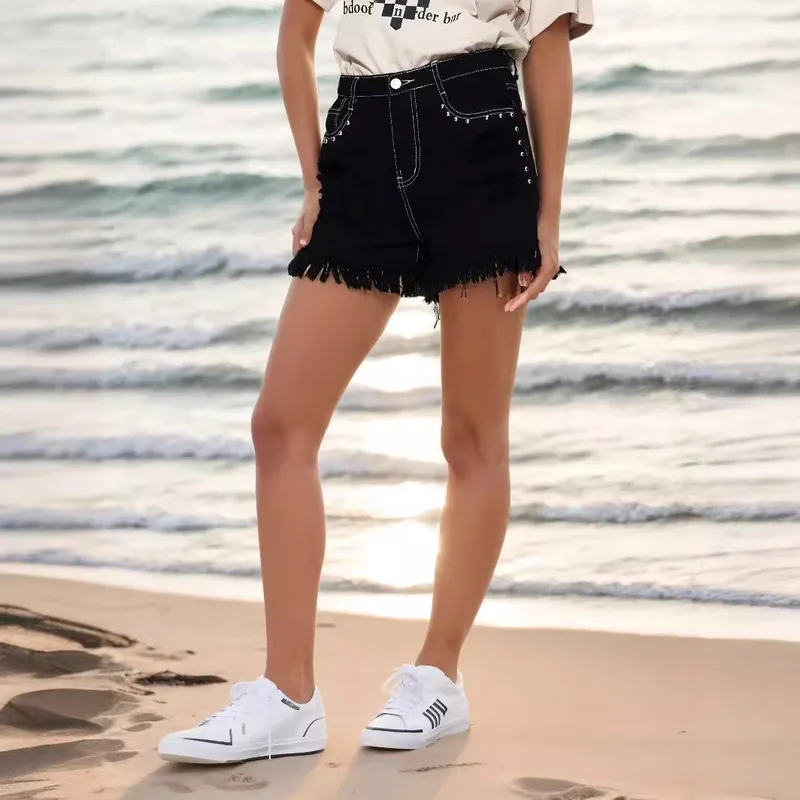 Women's Holiday Street Classic Style Streetwear Solid Color Shorts Jeans