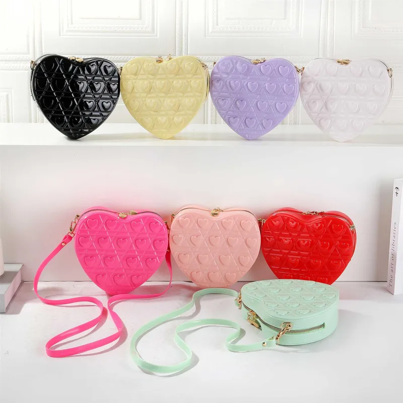 New Love Bag Fashionable And Easiest For Match Shoulder Crossbody Small Bag Women's Summer Cute Jelly Bag Heart Shape Bag