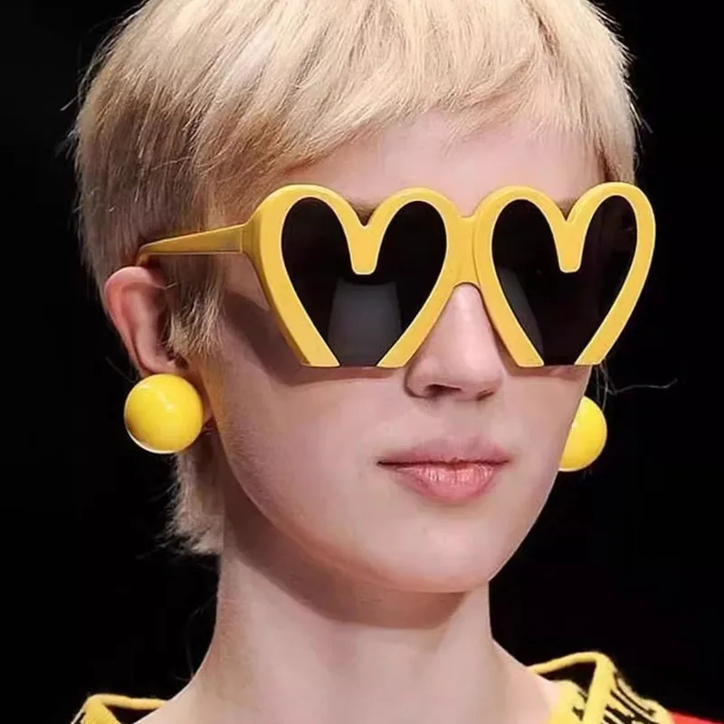 New  Photo Performance Sunglasses Funny Love Birthday Party Sunglasses Atmosphere Love Heart-shaped Sunglasses