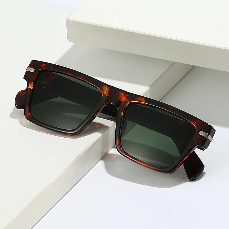 Europe And The United States New  Box Personalized Sunglasses Simple Trend Fashion Joker Thick Frame Thick Leg Sunglasses In Stock