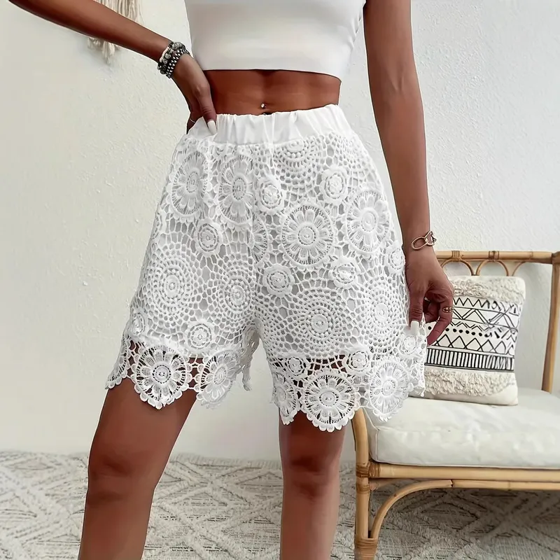 Women's New Lace Lace Fashion Joker Mid-waist Solid Color Straight Shorts