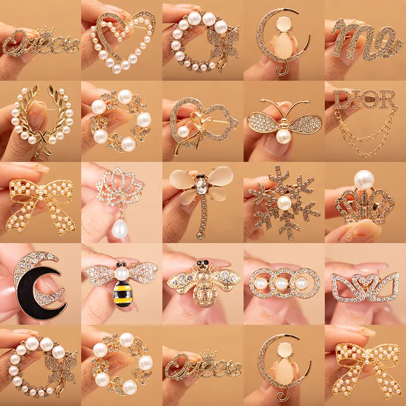 New Style Brooch Women's High-end Zinc Alloy Niche Corsage Fresh And Sweet Clothing Accessories Clothing Accessories