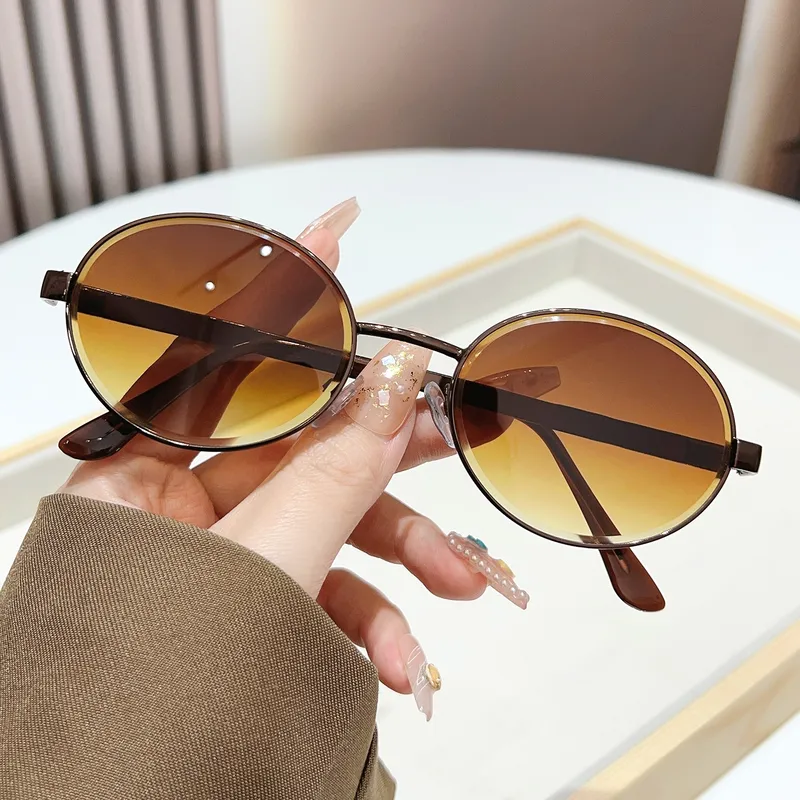 Fashionable Y2K Round Metal Frame Sunglasses Street Style Geometric PC Lenses Unisex Casual Outdoor Wear UV400 Protection