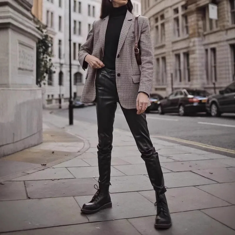 European Style Women's Plaid Woolen Coat Flocking Design Long Sleeve V-Neck Loose Fit Commute Fashion Single Button