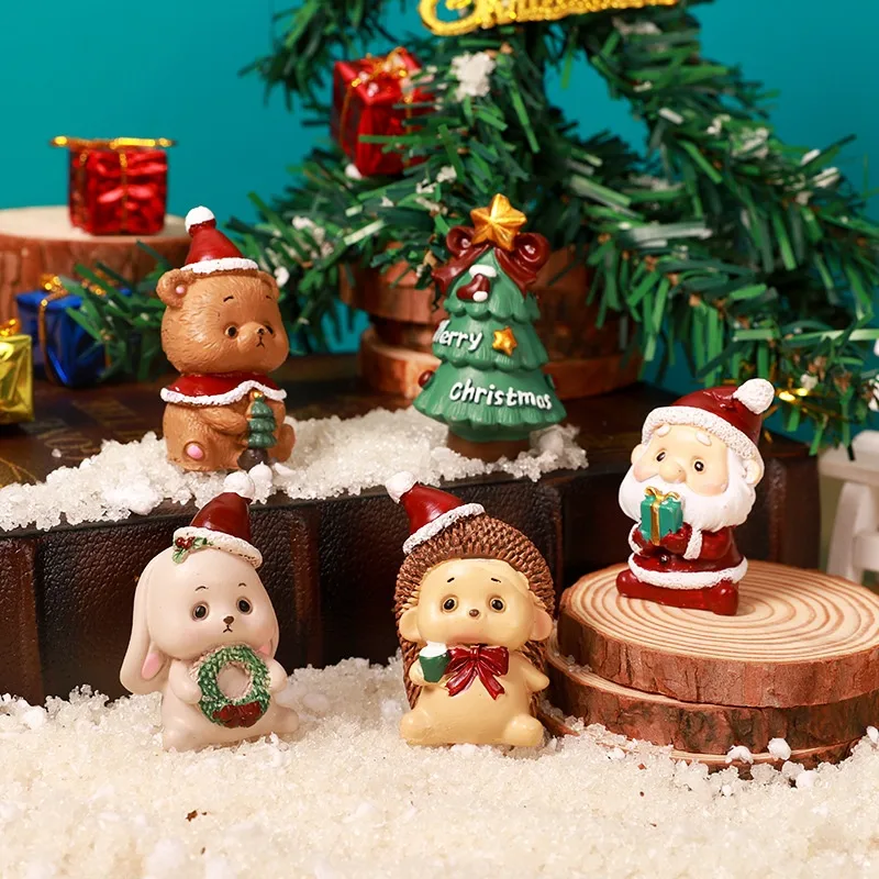 Adorable Christmas Decoration Miniature Landscape Santa Claus Christmas Tree Animal Resin Crafts Cute Style Gift Blind Box