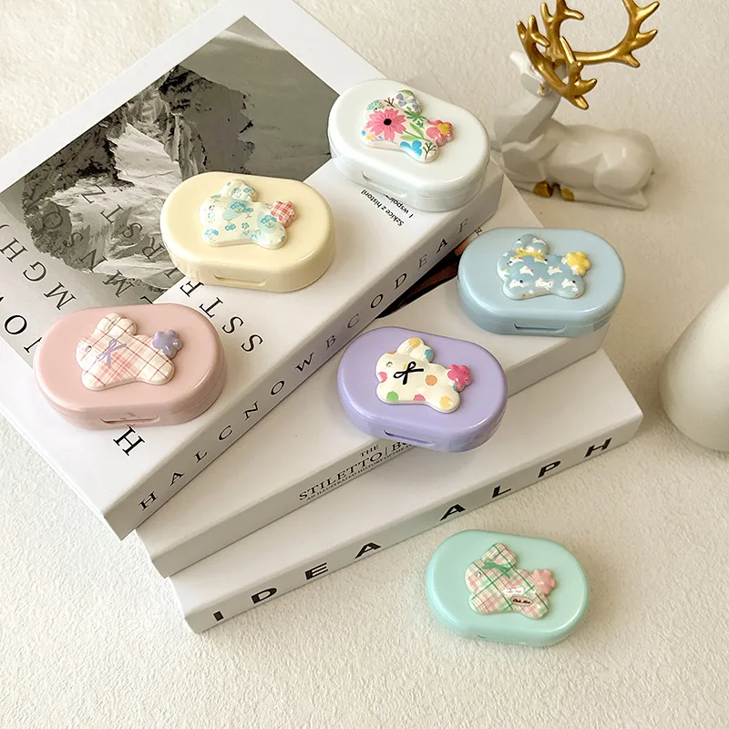 New Invisible Macaron Color Simplified Portable Companion Box With Mirror Clip Care Box For Glasses ABS Material