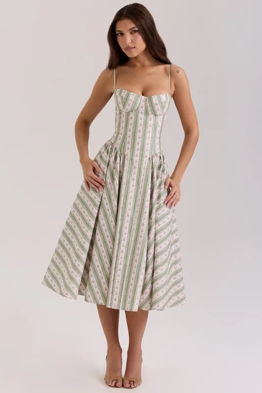 Elegant Green Striped Print 3D Steel Ring Waist Cinched Pleated Dress European Women's Fashion Floral Design V-neck Sleeveless Ankle-length