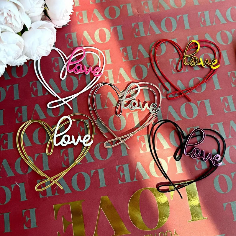 Valentine's Day Acrylic Cake Decoration Love Heart-Shaped Cake Decoration Ins Style Plastic Material Holiday Theme Happy Valentine's Day