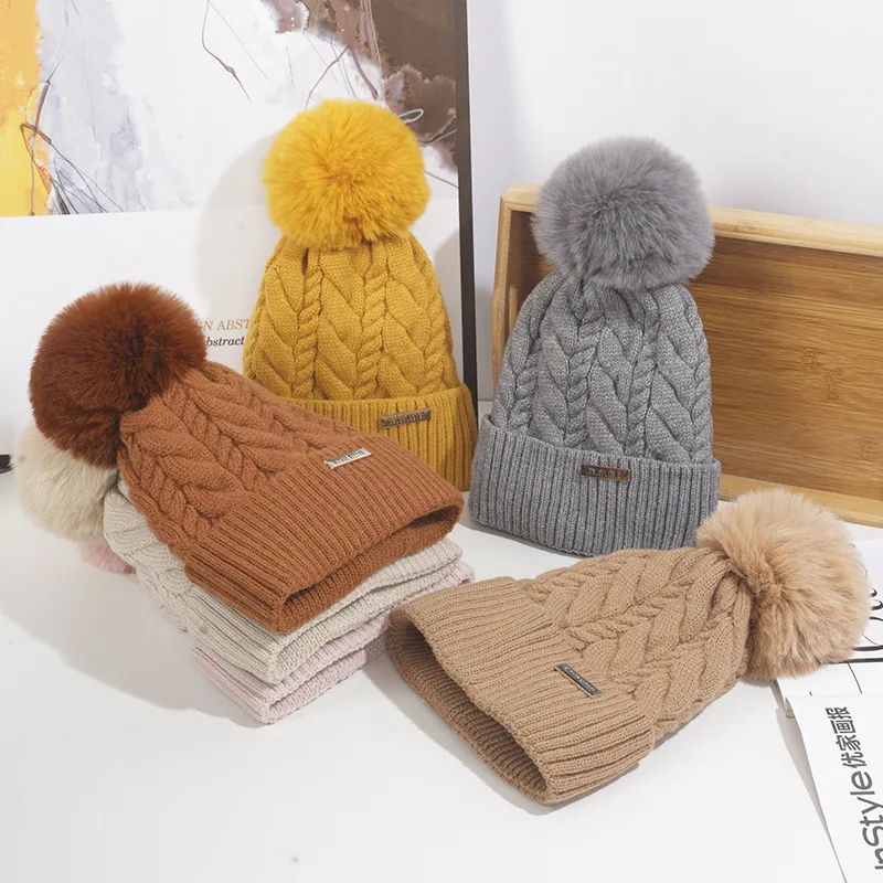 Women's Cartoon Style Cute Simple Style Solid Color Eaveless Wool Cap